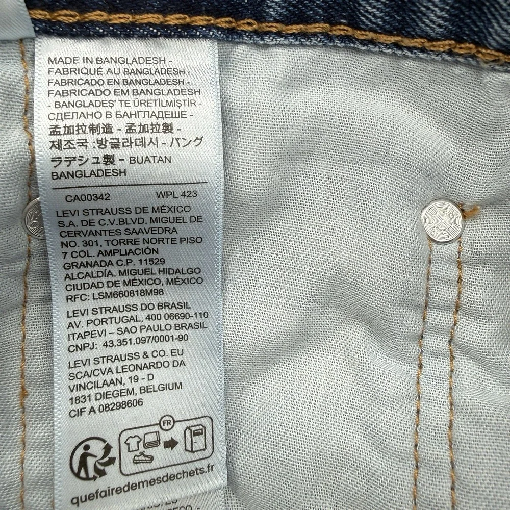 Levi's 550 Relaxed Fit Jeans Men 46x29 (44x28 Measured) Light Wash Denim Red Tab